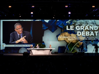 Lionel ZINSOU, Hubert VEDRINE, Christine OCKRENT.jpg